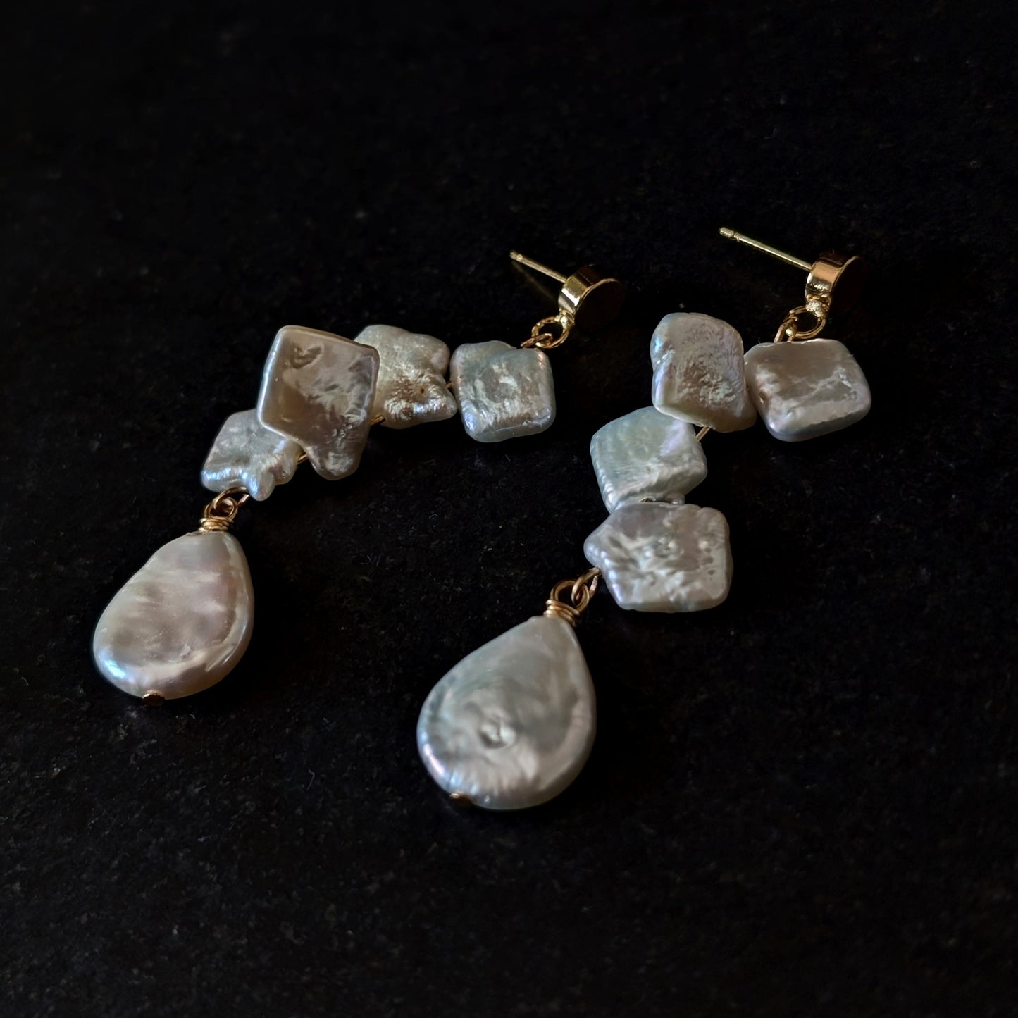 Rae - Pearl Drop Earrings