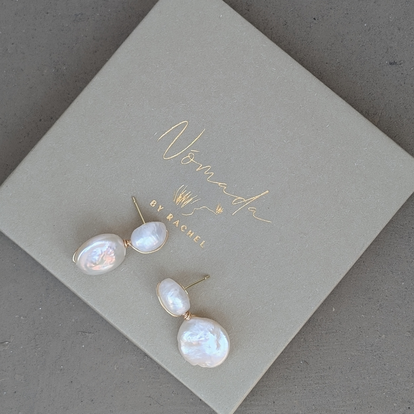 Florence - Pearl Earrings