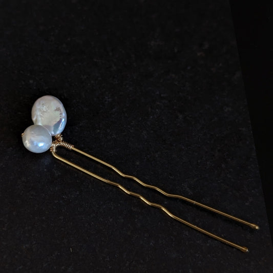 Lou - Freshwater Pearl Hair Pin