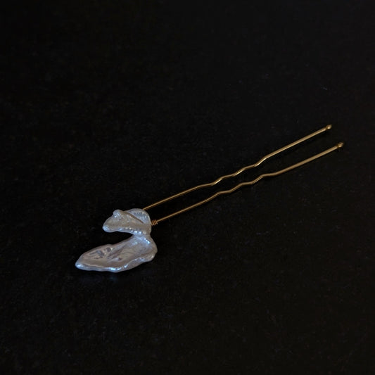 Audrey - Freshwater Pearl Hair Pin