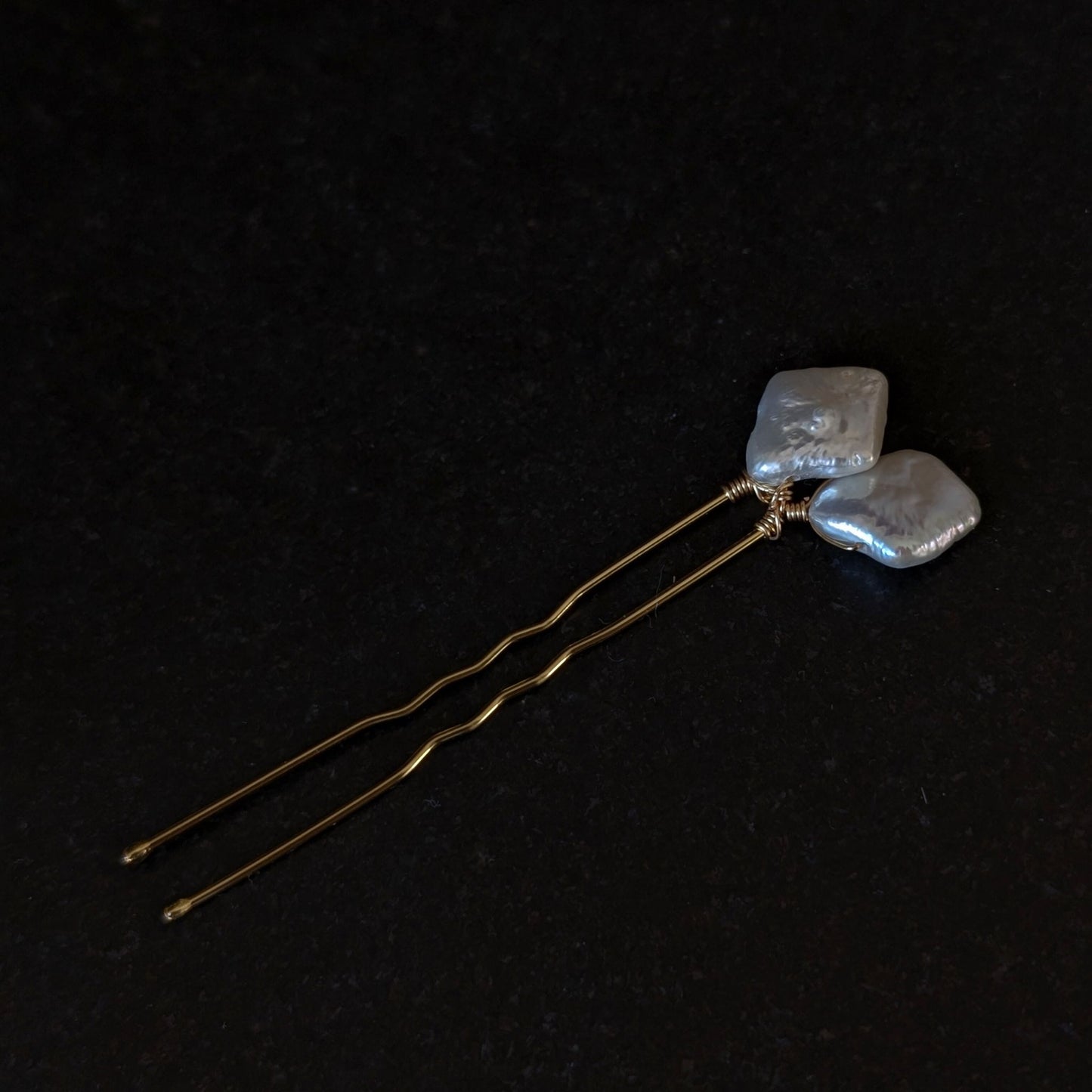 Grace - Freshwater Pearl Hair Pin