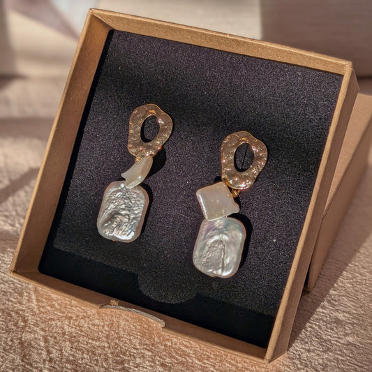 Nora - Statement Pearl and Textured Earrings