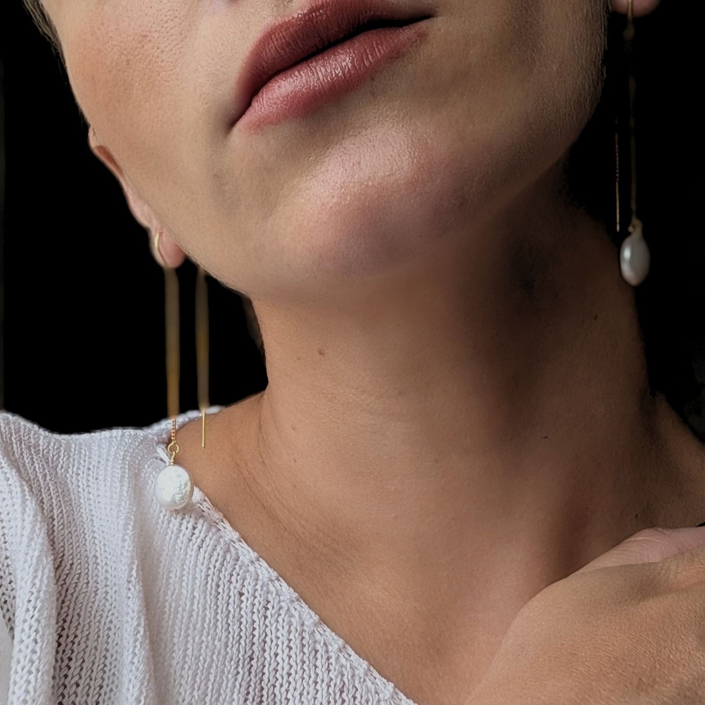 Alice - Pearl Earring Thread