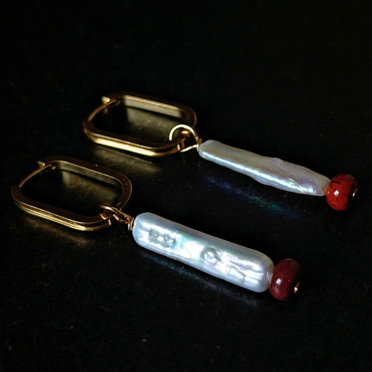 Jade - Pearl Earrings