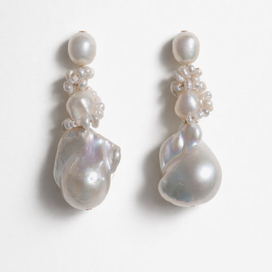 Nina - Statement Pearl Drop