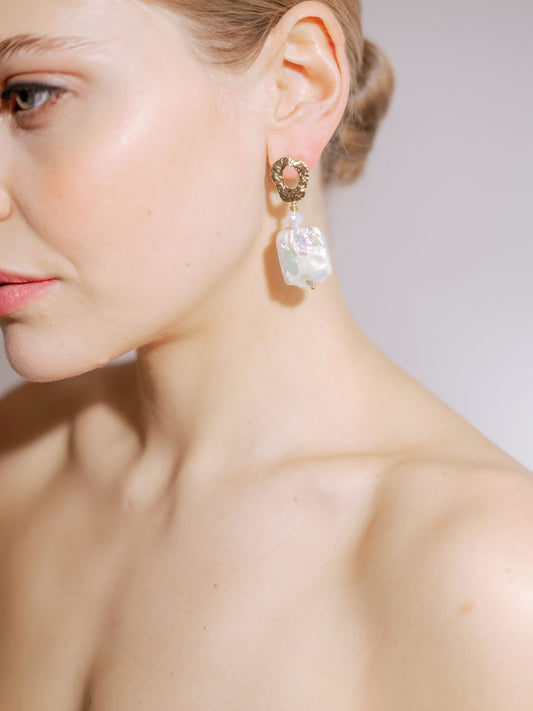 Nora - Statement Pearl and Textured Earrings